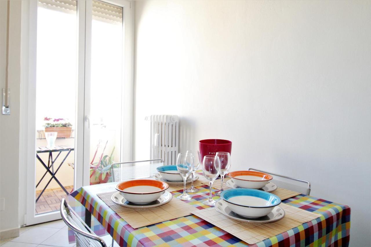 Le Case Di Italo - Via Grande 215 Apartment Livorno Bagian luar foto